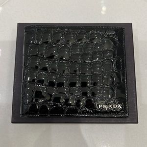 Prada black leather wallet men’s